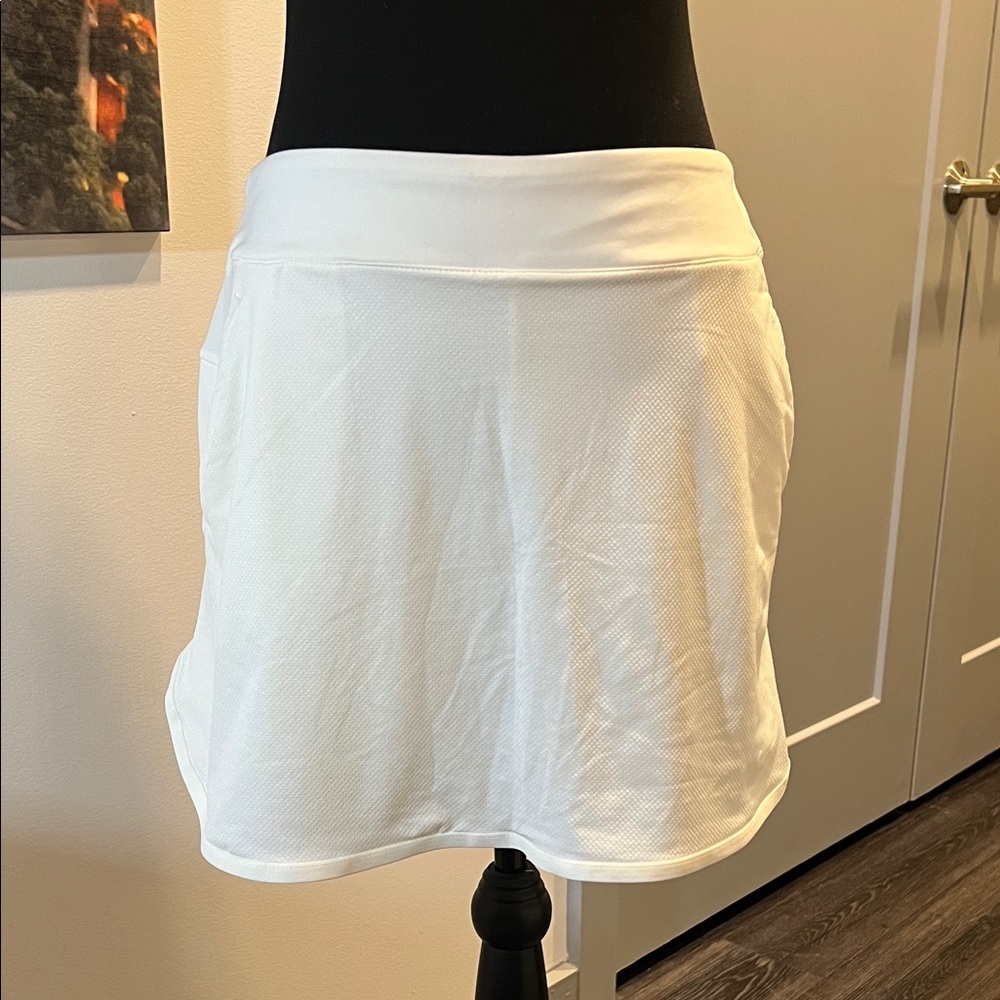 Nike Women's White Skort
